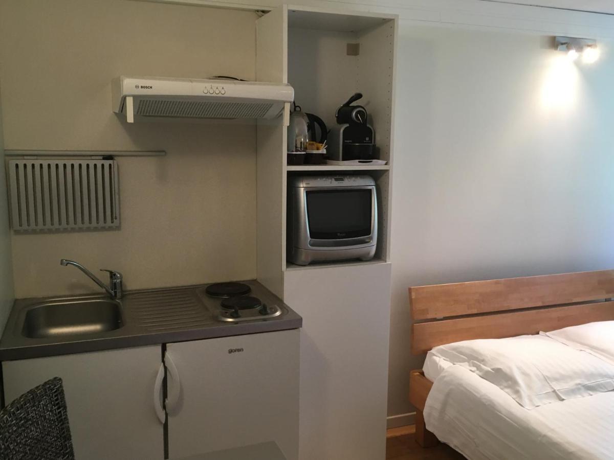 Hotel Pierre Blanche Chatillon-en-Michaille Eksteriør billede