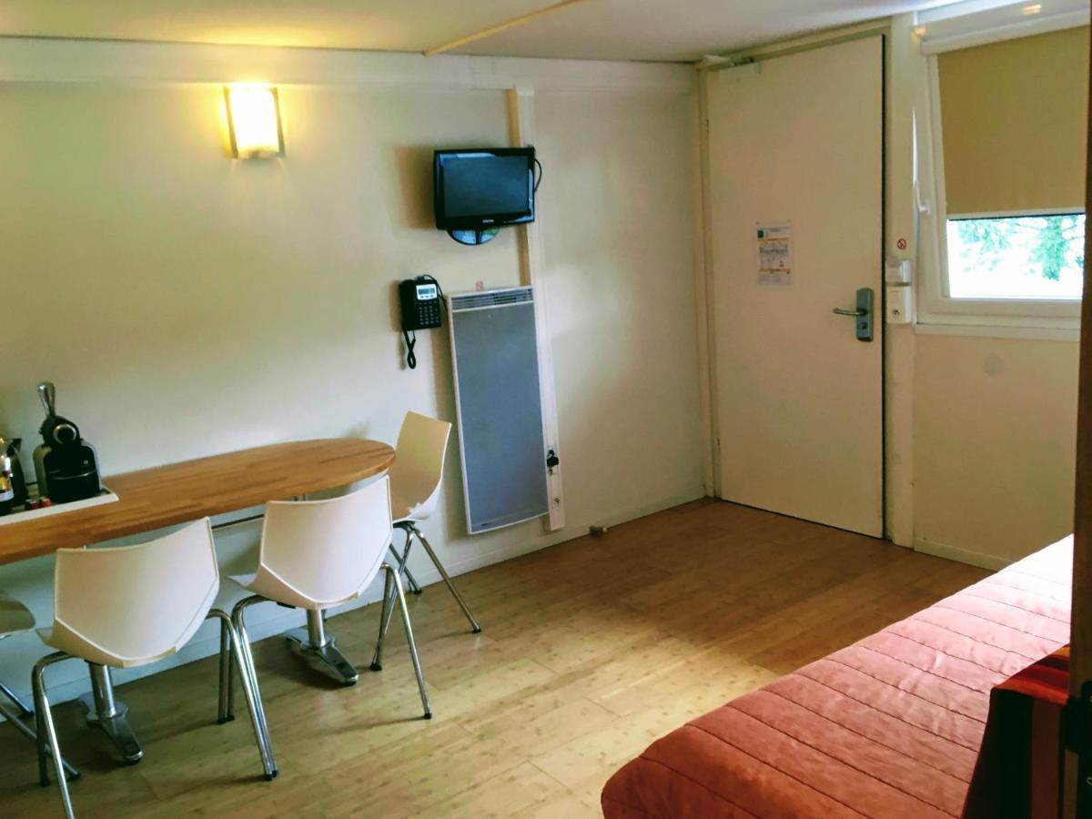 Hotel Pierre Blanche Chatillon-en-Michaille Eksteriør billede