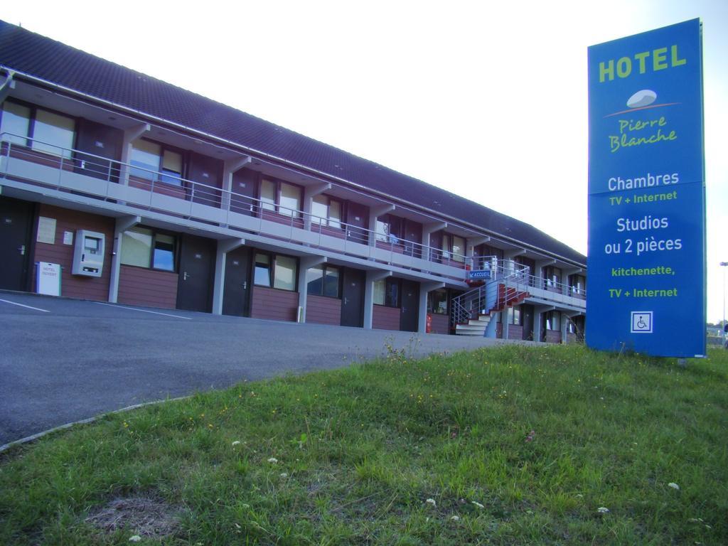 Hotel Pierre Blanche Chatillon-en-Michaille Eksteriør billede